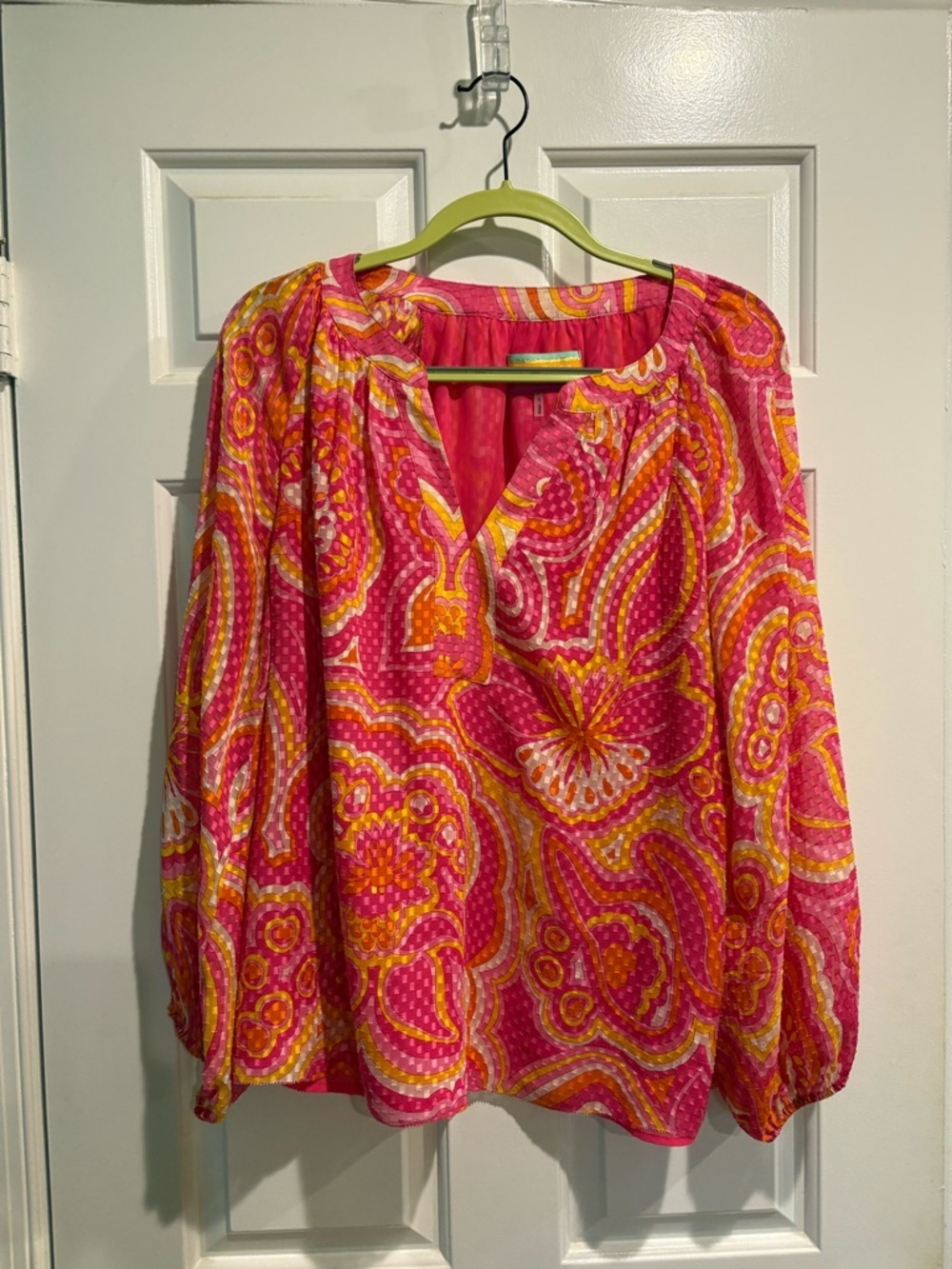 Trina Turk silk blend long sleeve top pink sz L